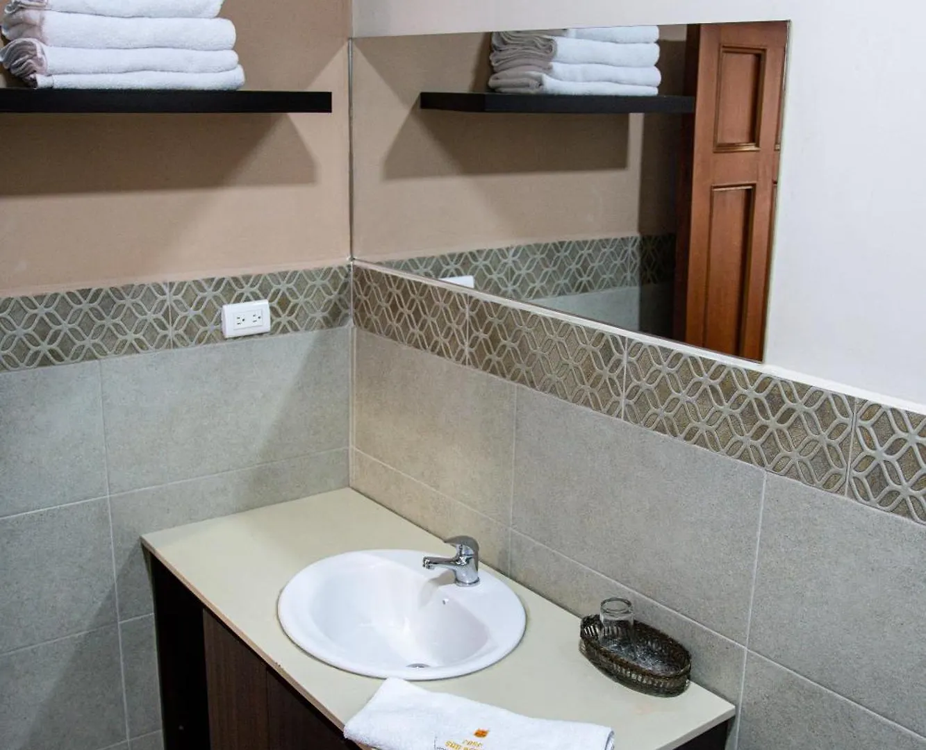 Hotel San Benito Cuenca Ecuador